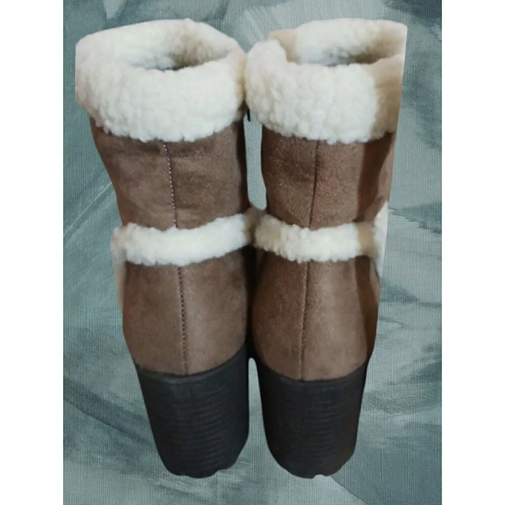 Olivia Miller Faux Sherpa Fur Lined Ankle Boots With Size 8 Brown Taupe Color